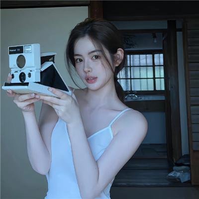 向下扭曲